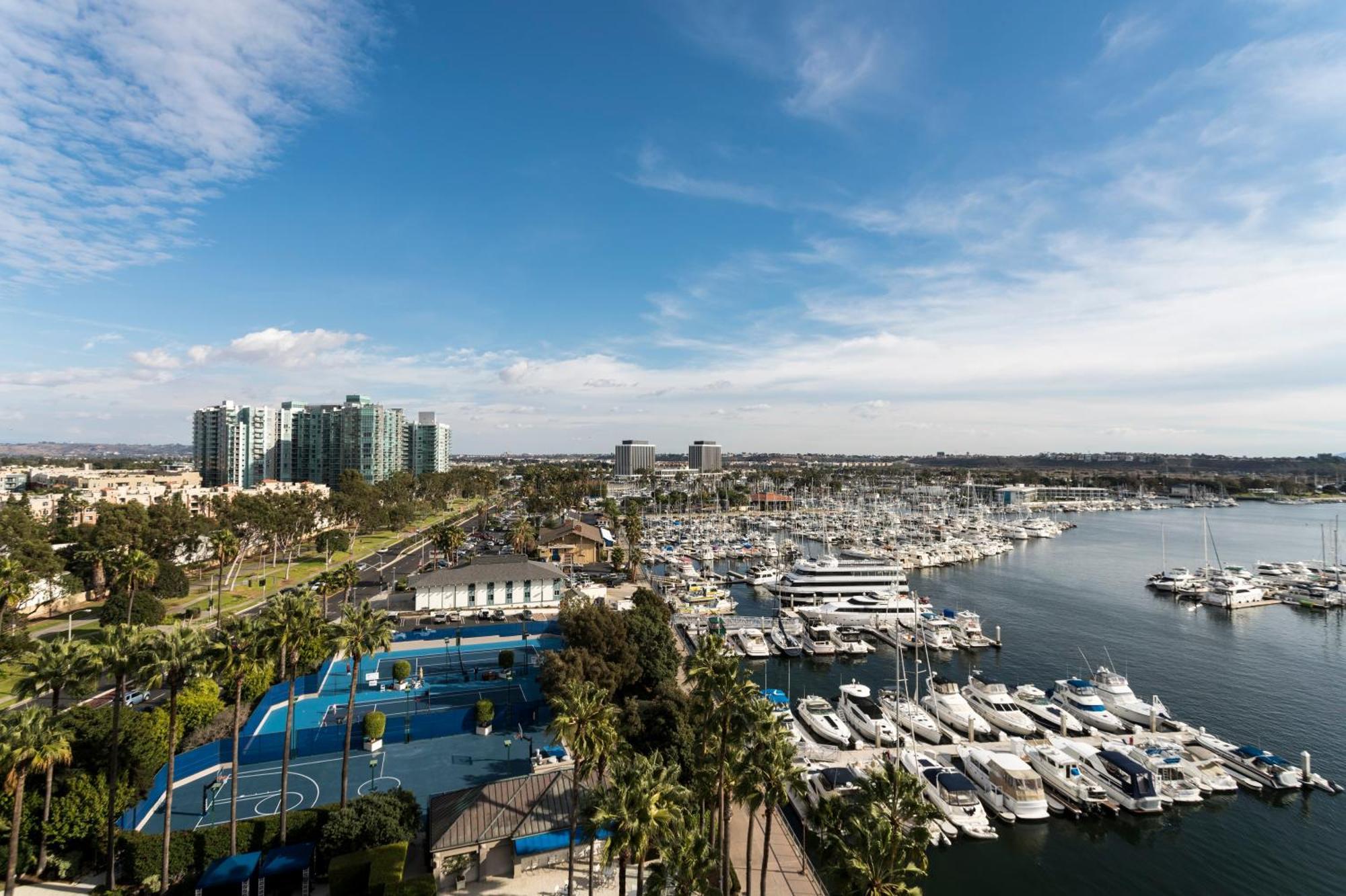 The Ritz-Carlton, Marina Del Rey — Photos 2